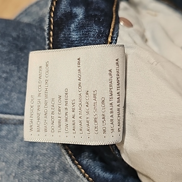 KanCan Straight High Rise Ripped Jeans Size 26" Waist - Picture 9 of 10